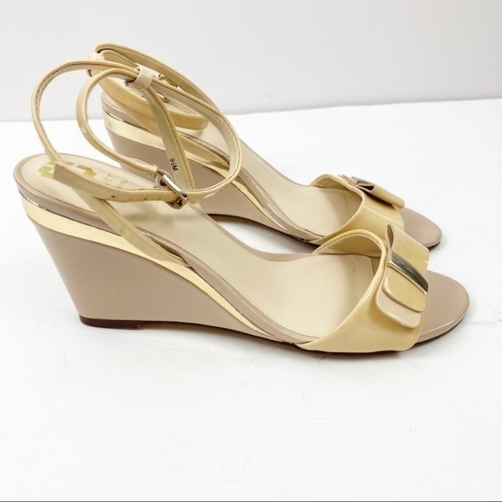 Monet Patent Leather Nude Wedge Sandals Sz 9.5